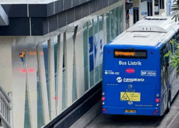 tarif transjakarta naik