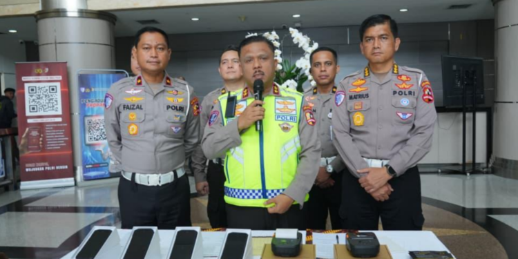 Digitalisasi Penegakan Hukum Lalu Lintas Kian Nyata dengan ETLE Handheld