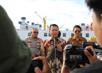 KEMENHUB ATUR MOBILITAS DI PELABUHAN PENYEBERANGAN PADA LIBUR NATAL DAN TAHUN BARU 2025/2026