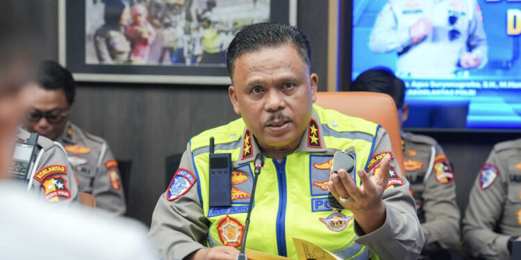 Kakorlantas Polri Irjen Pol Drs. Agus Suryonugroho